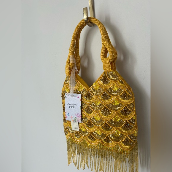 Viral Beaded Gold Yellow Fringe Bag - Picture 3 of 4